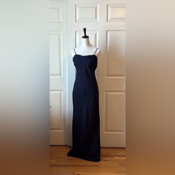 Formal Dress Navy Blue - Size 8 - Homecoming Prom Holiday Party - Picture 1 of 6